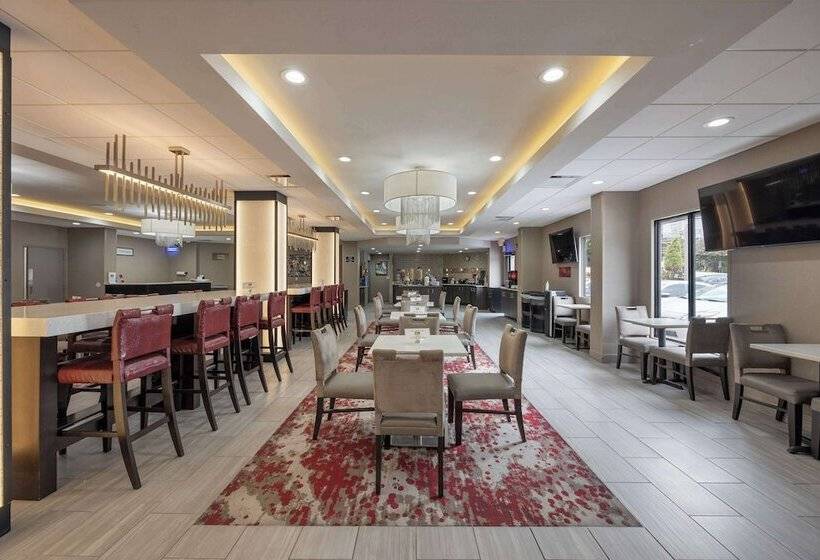 هتل Best Western Downtown Plus Music Row