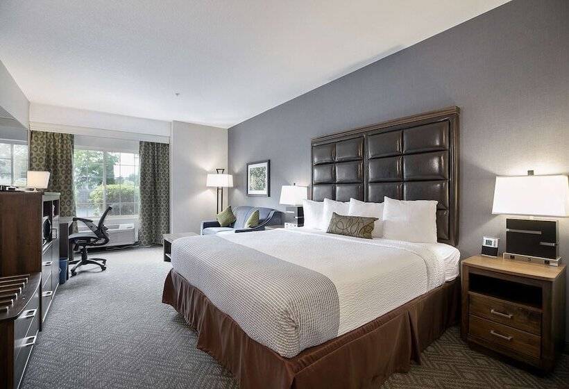 호텔 Best Western Plus Northwind Inn & Suites