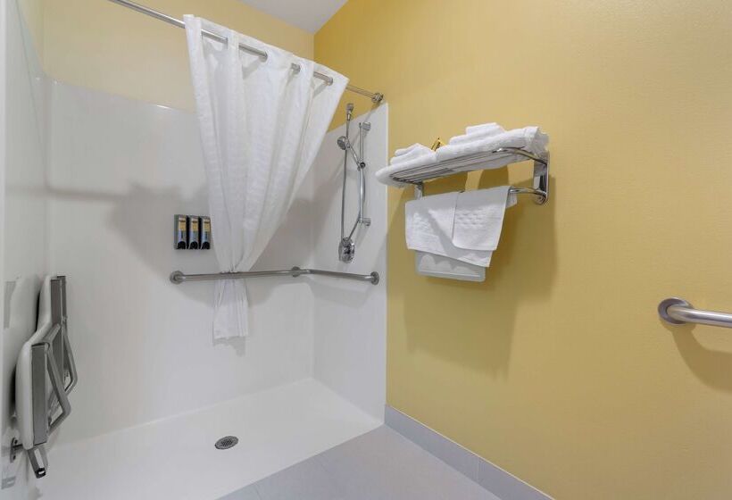 فندق Best Western Plus Park Place Inn & Suites