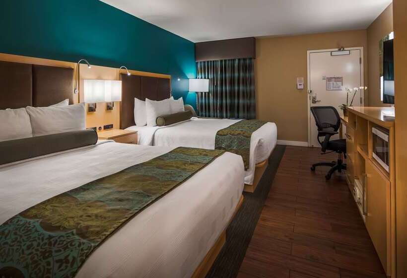 فندق Best Western Plus South Coast Inn