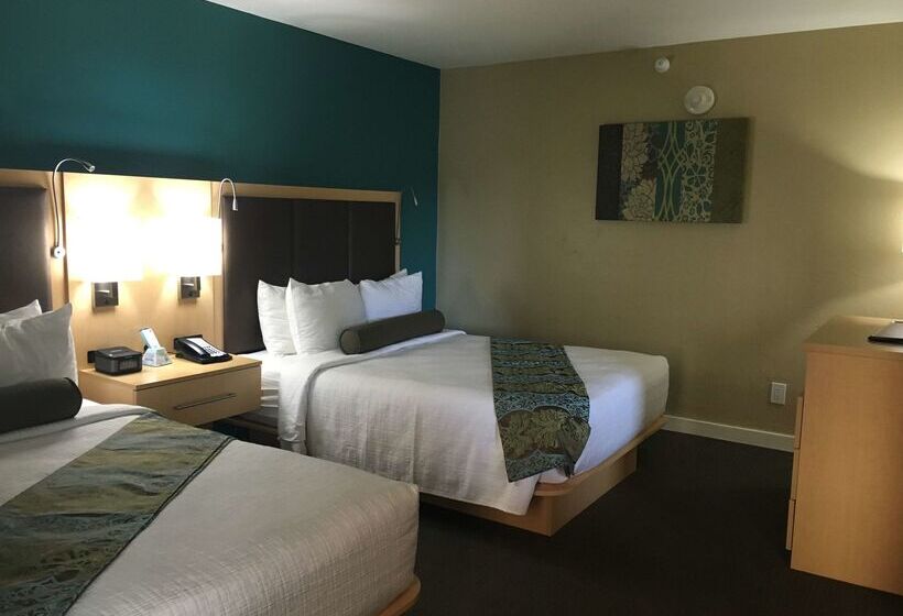 فندق Best Western Plus South Coast Inn