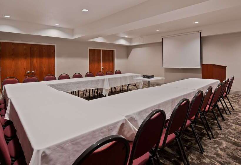 בית מלון כפרי Best Western Plus Villa Del Lago Inn Patterson