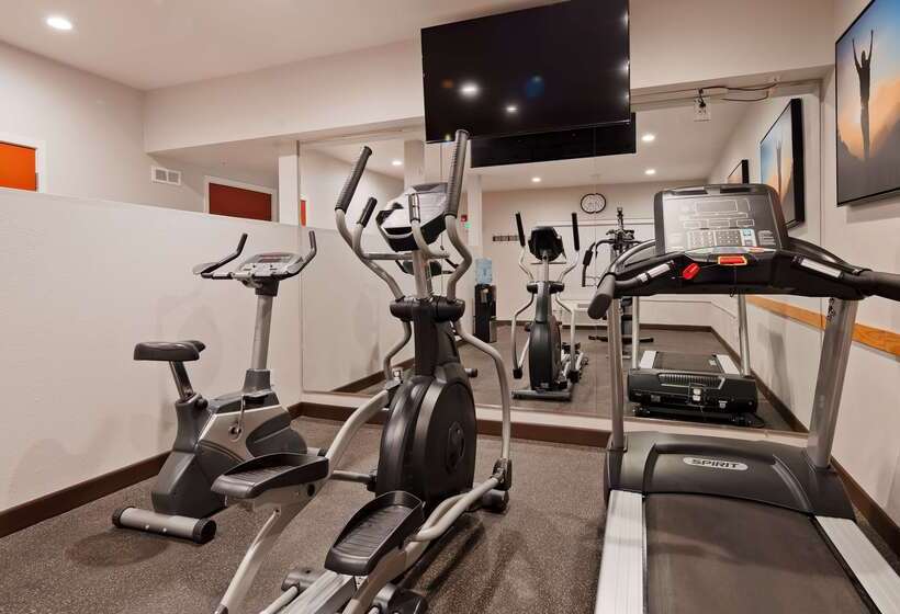 בית מלון כפרי Best Western Plus Villa Del Lago Inn Patterson