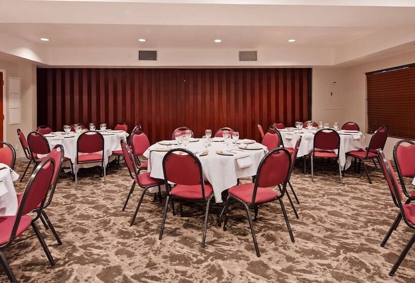 בית מלון כפרי Best Western Plus Villa Del Lago Inn Patterson