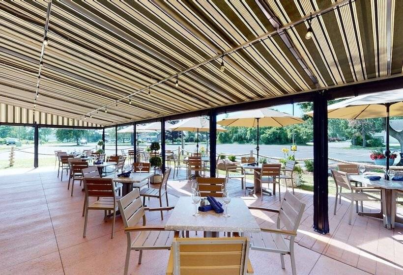 فندق Best Western Plus Windjammer Inn & Conference Center