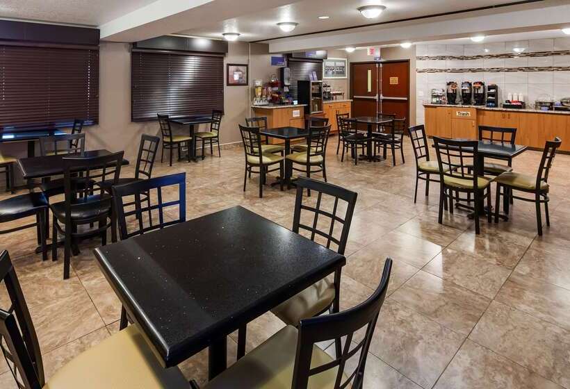 فندق Best Western Rama Inn