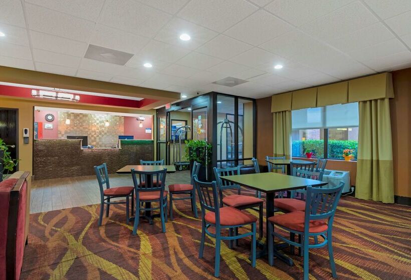 בית מלון כפרי Best Western Seneca Clemson