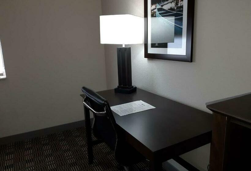 فندق Best Western Timberridge Inn