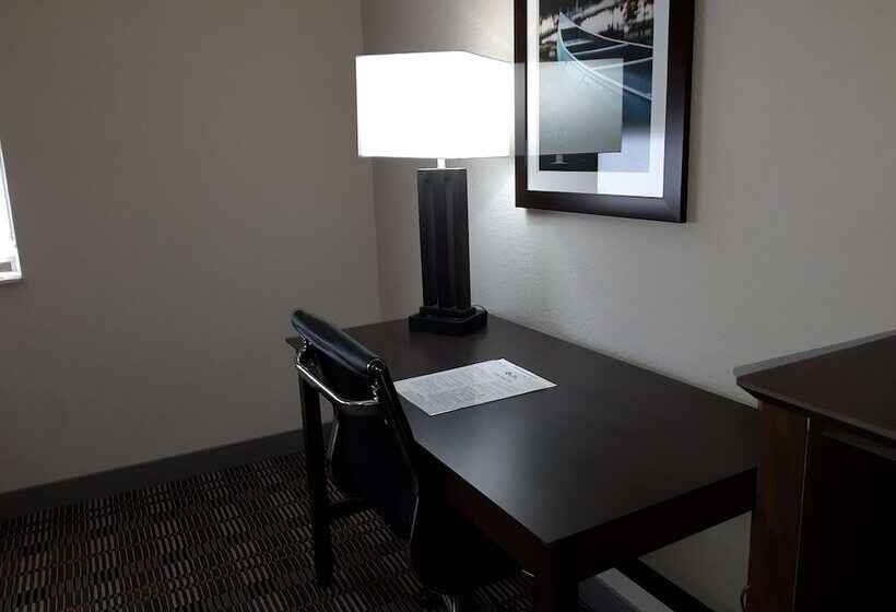 فندق Best Western Timberridge Inn