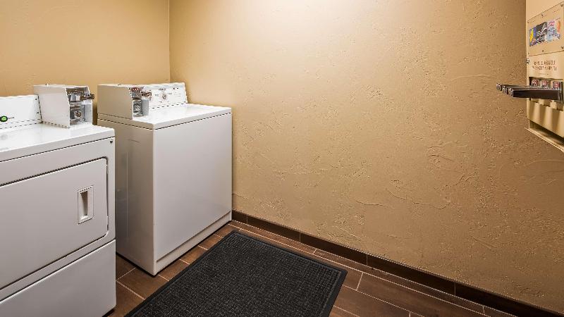 فندق Best Western Timberridge Inn