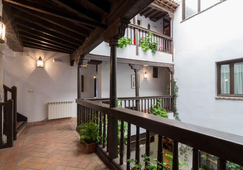 هتل Casa Del Capitel Nazari