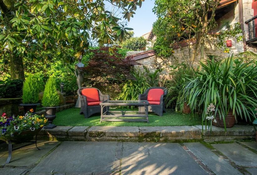 هتل Casa Del Marques