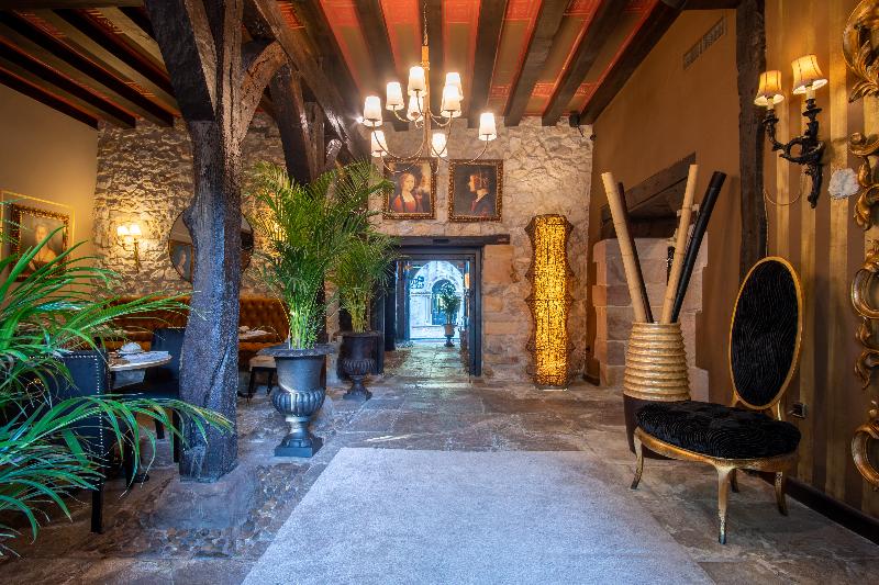 هتل Casa Del Marques