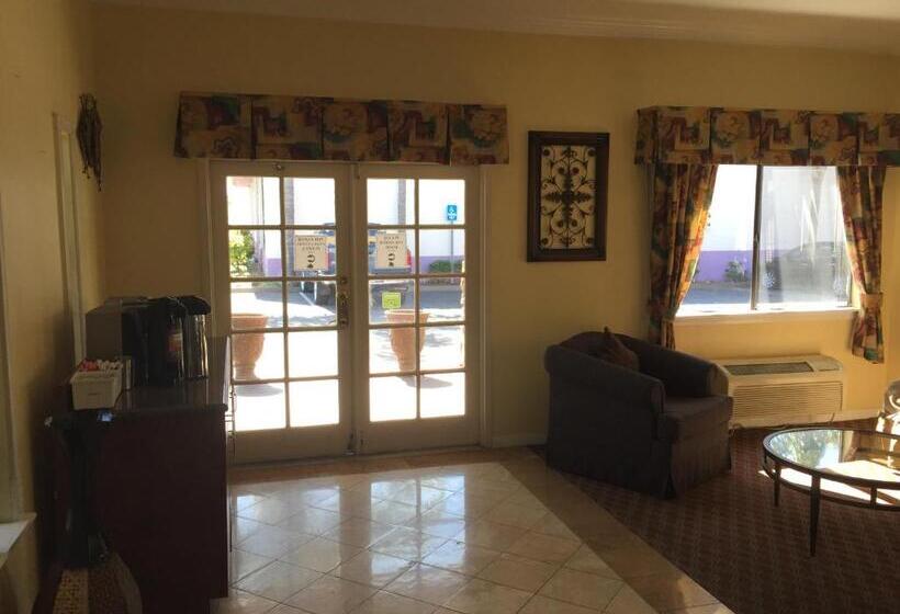 ホテル Chula Vista Inn