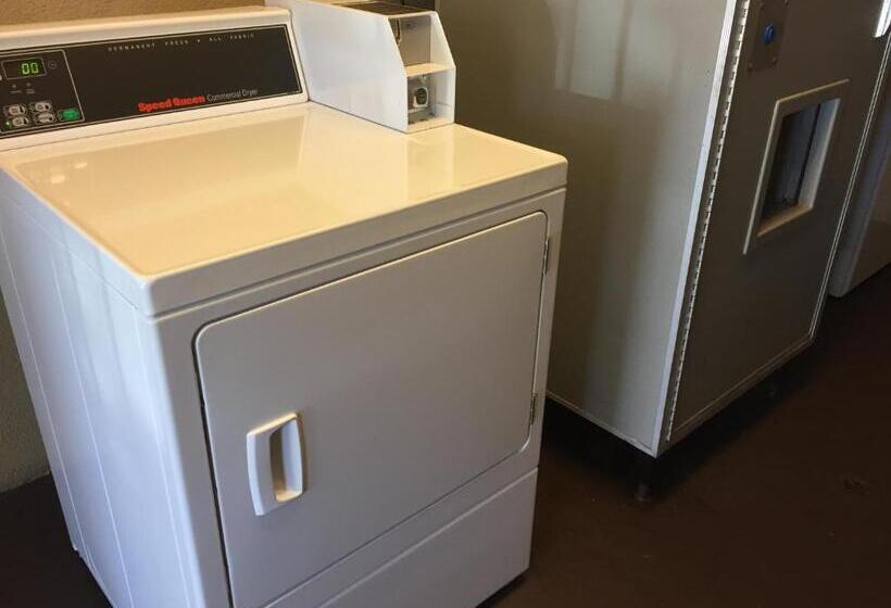 ホテル Chula Vista Inn