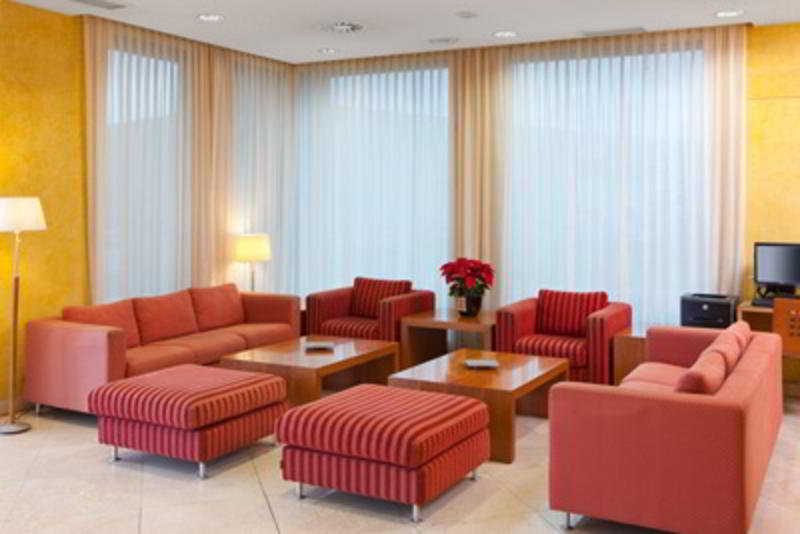 Отель Puerta Santander