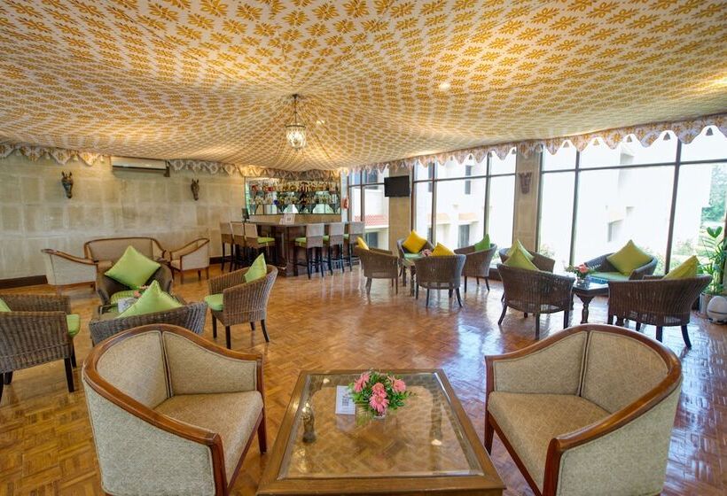 Отель Clarks Khajuraho