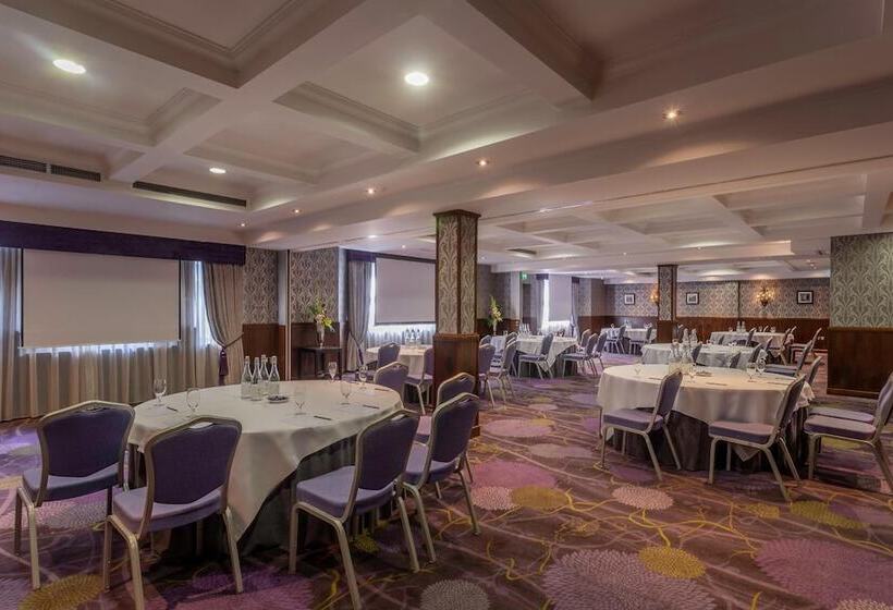 בית מלון כפרי Clontarf Castle