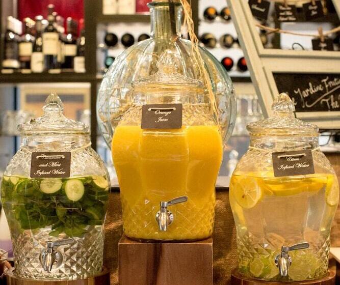 בית מלון כפרי Clontarf Castle