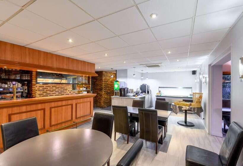 Comfort Hotel Evreux