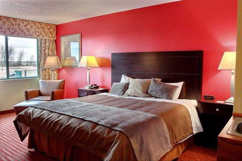 ホテル Comfort Inn & Suites At I 74 And 155