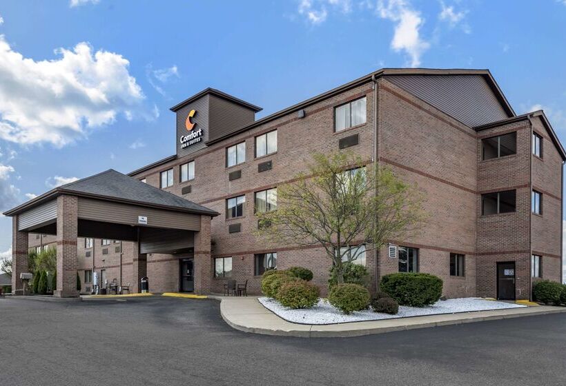 فندق Comfort Inn & Suites Streetsboro  Kent