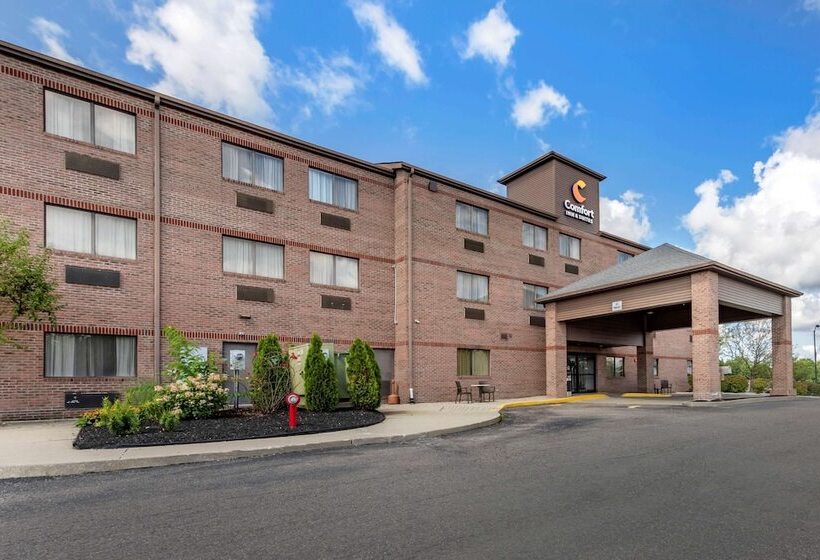 فندق Comfort Inn & Suites Streetsboro  Kent