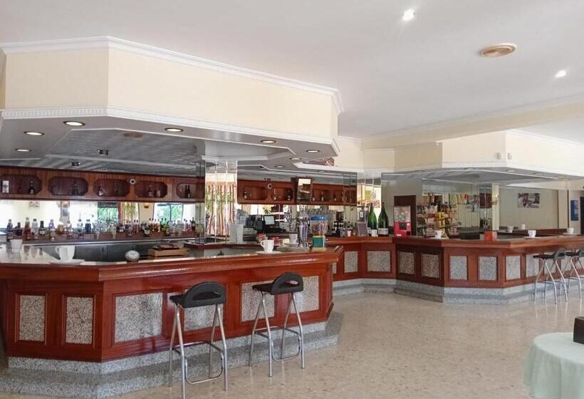 هتل Moon Dreams La Lanzada