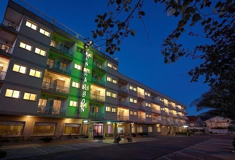 ホテル Moon Dreams La Lanzada