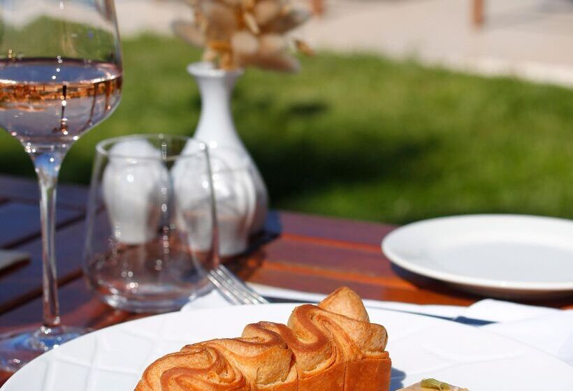 هتل Corsica & Spa