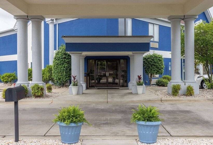 فندق Days Inn By Wyndham Louisburg