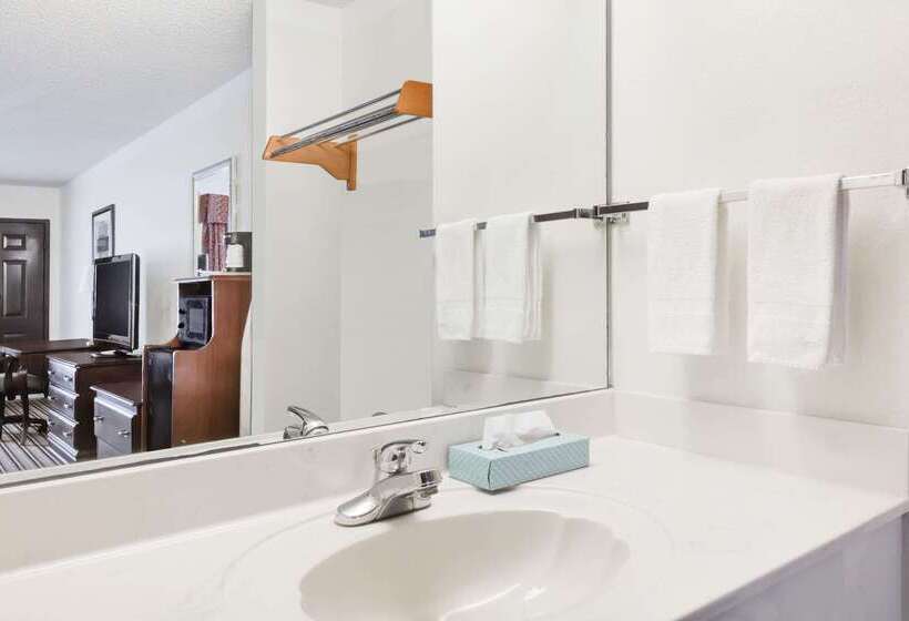 בית מלון כפרי Days Inn By Wyndham Oneonta Al