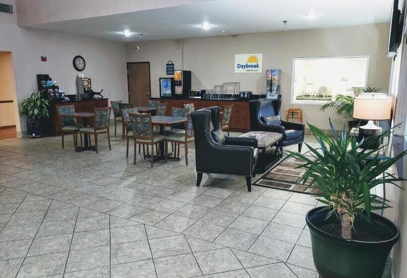酒店 Days Inn & Suites By Wyndham Of Morris