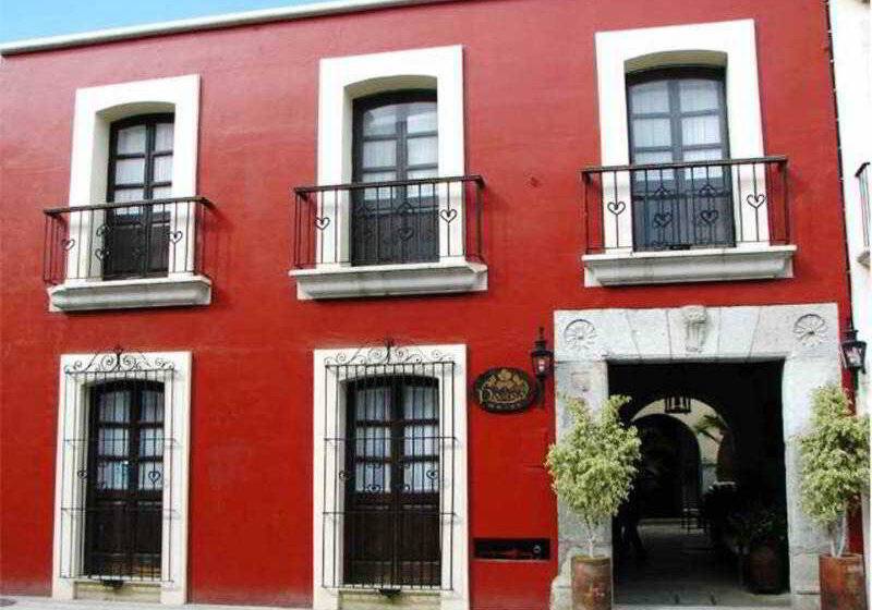 فندق De La Parra