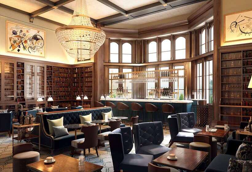 בית מלון כפרי De Vere Tortworth Court