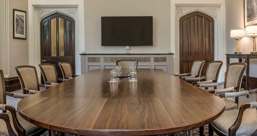 فندق De Vere Tortworth Court