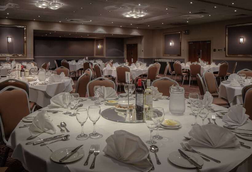 فندق Doubletree By Hilton Bristol
