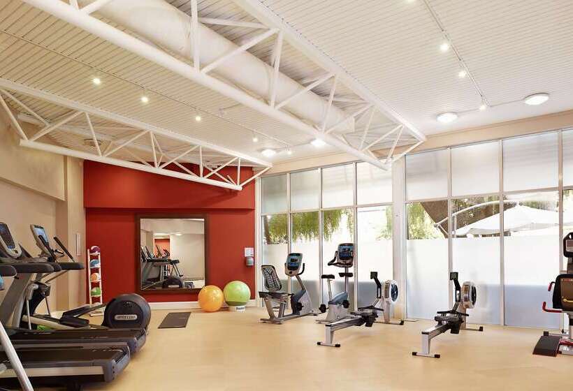 فندق Doubletree By Hilton Bristol