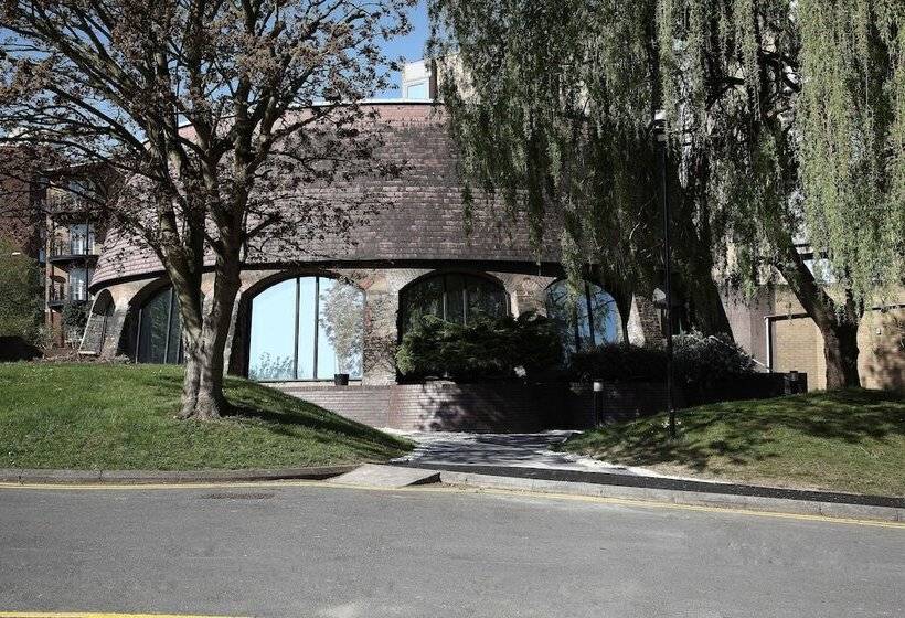 فندق Doubletree By Hilton Bristol