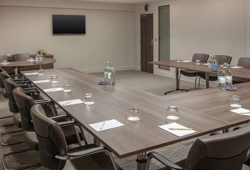 فندق Doubletree By Hilton Bristol