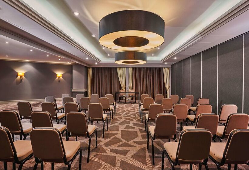 酒店 Doubletree By Hilton London Ealing