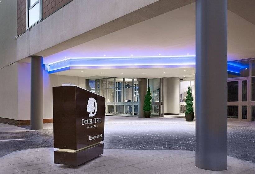Doubletree By Hilton Hotel Woking