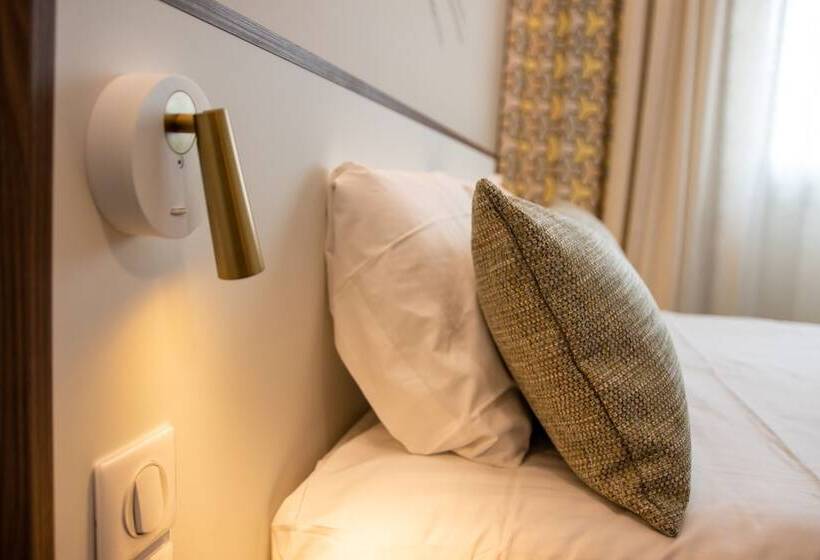 酒店 Du Pin Nice Port