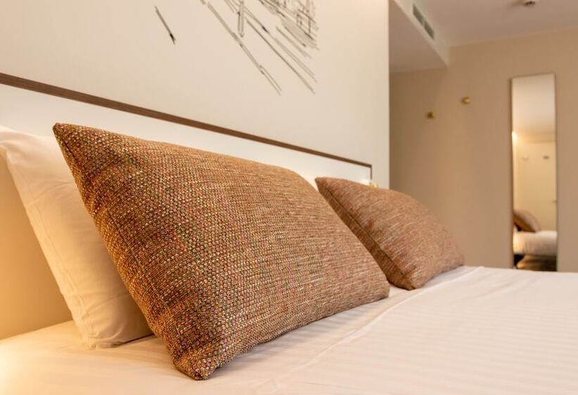 酒店 Du Pin Nice Port