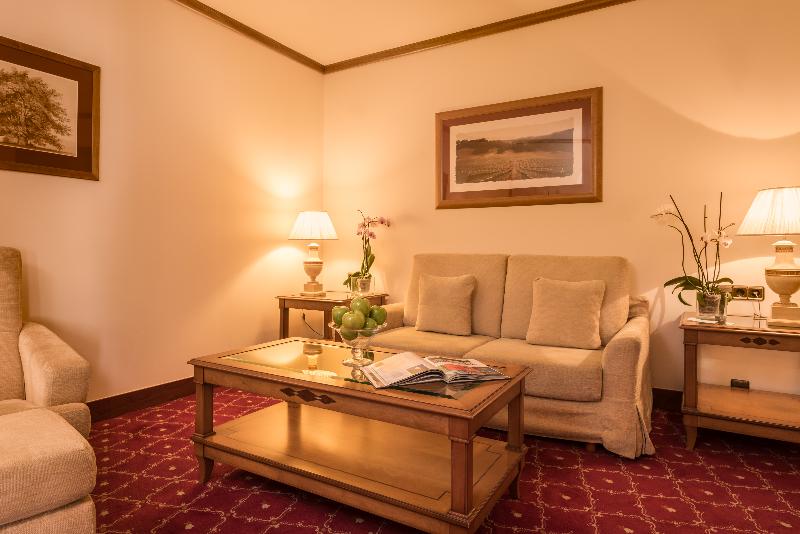 Отель Eurostars Las Claras