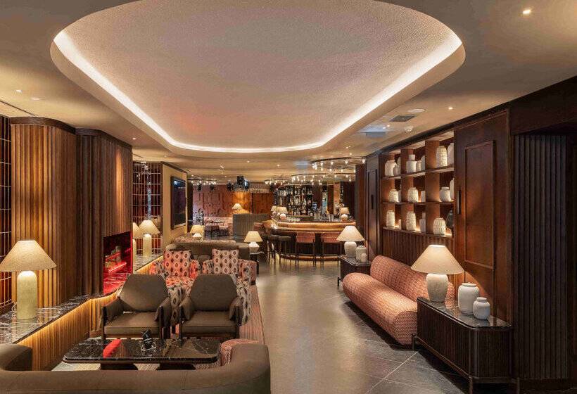 هتل Evolution Valbom