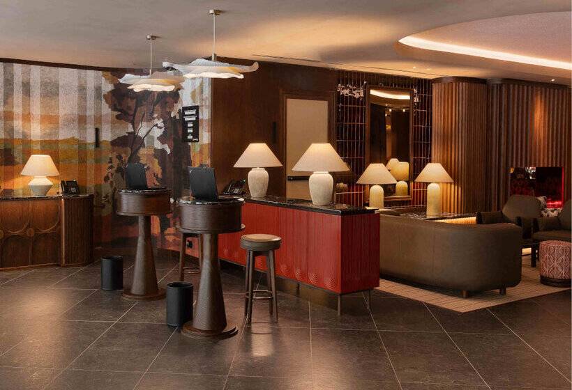 هتل Evolution Valbom