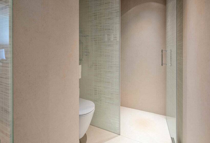 هتل Evolution Valbom