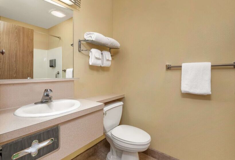 فندق Executive Residency By Best Western Navigator Inn & Suites