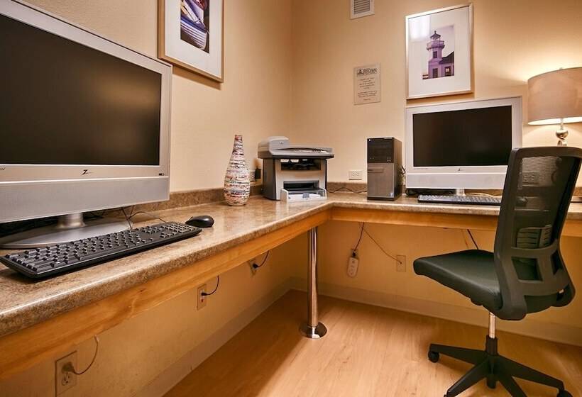 فندق Executive Residency By Best Western Navigator Inn & Suites